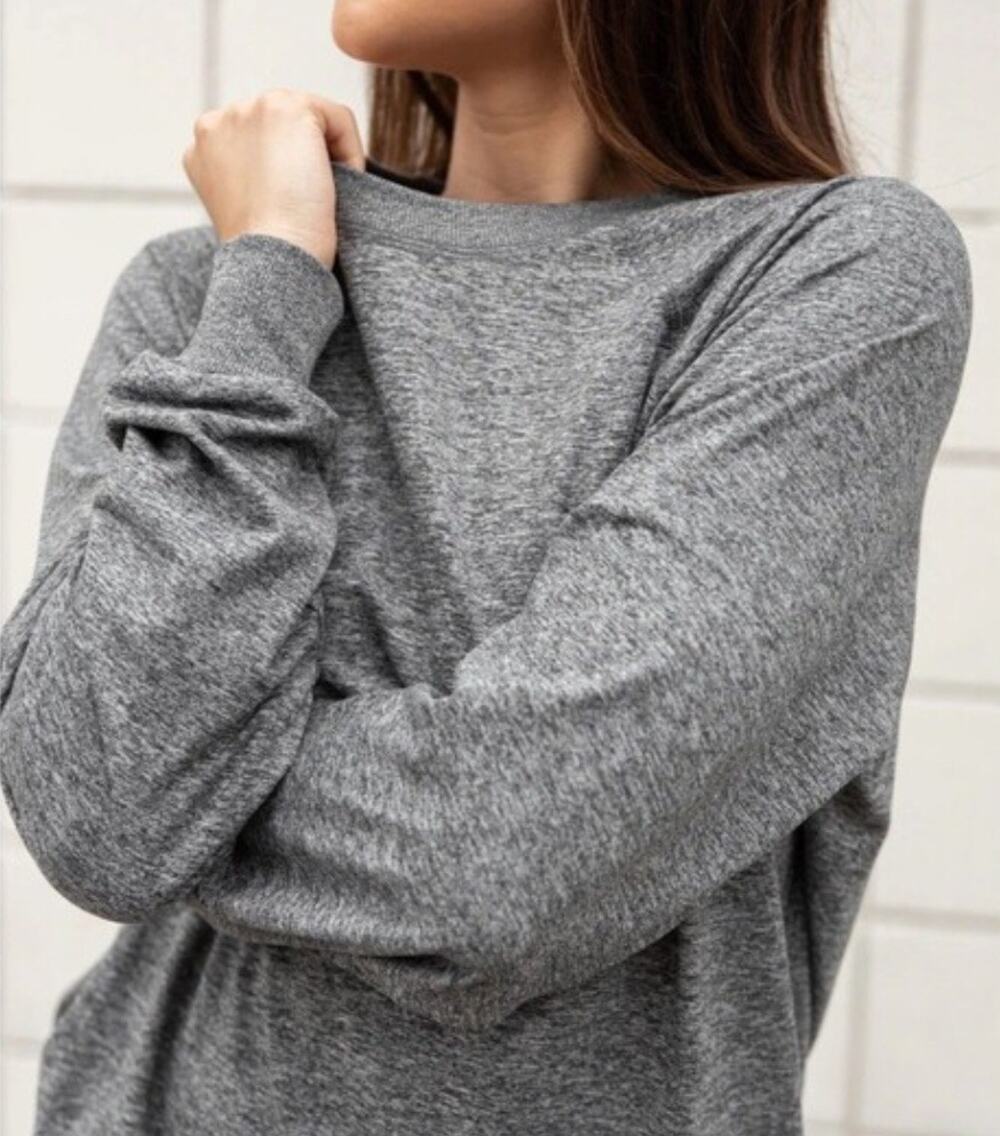 Feat small FlowTech Roam Crewneck Heather Grey Sweatshirt Unisex Pullover NWT